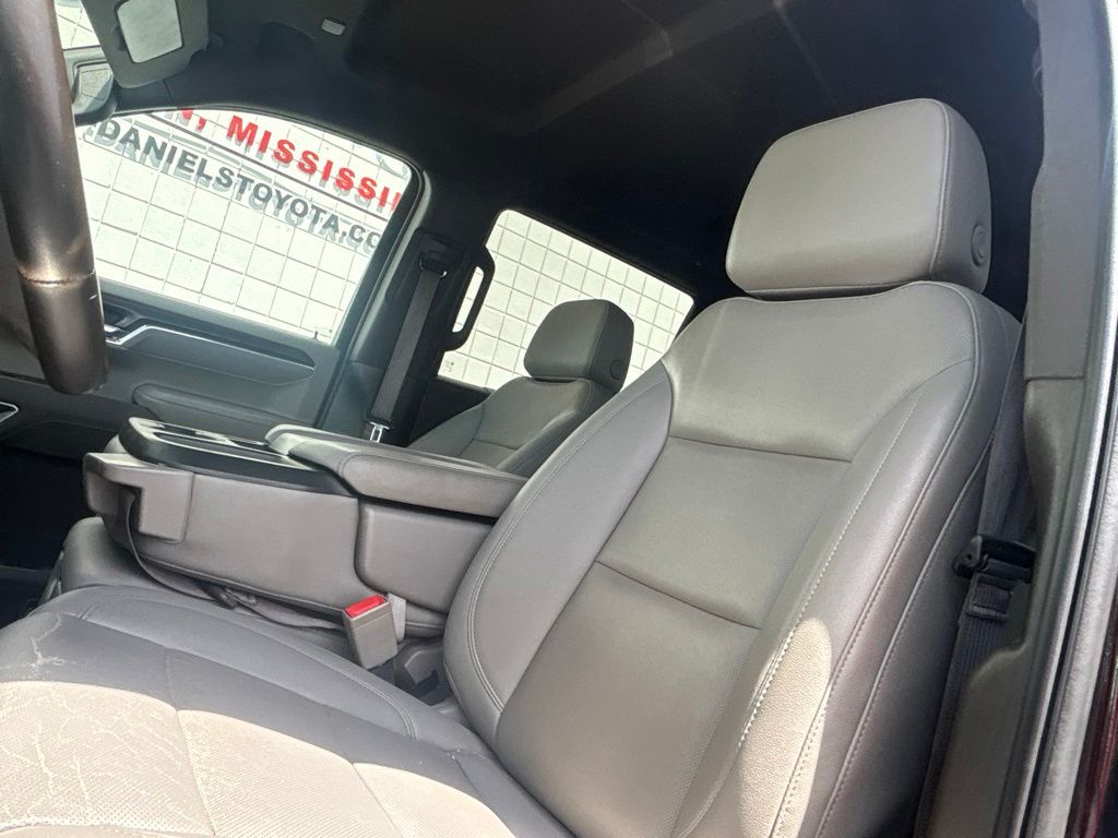 Used 2025 GMC Sierra 1500 Truck