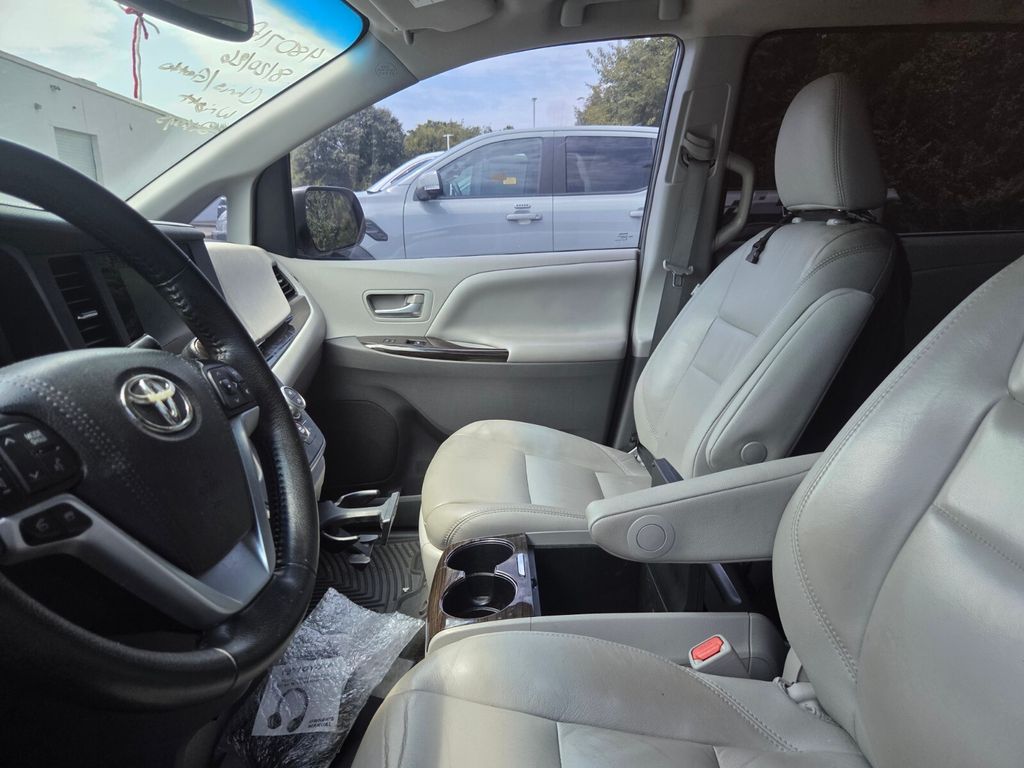 Used 2015 Toyota Sienna Van