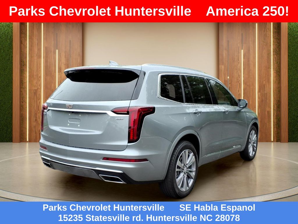 CadillacXT637