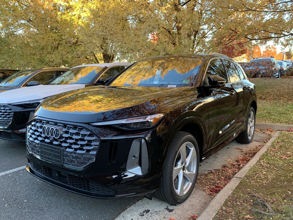 Thumbnail: 2025 Audi Q5 - 3