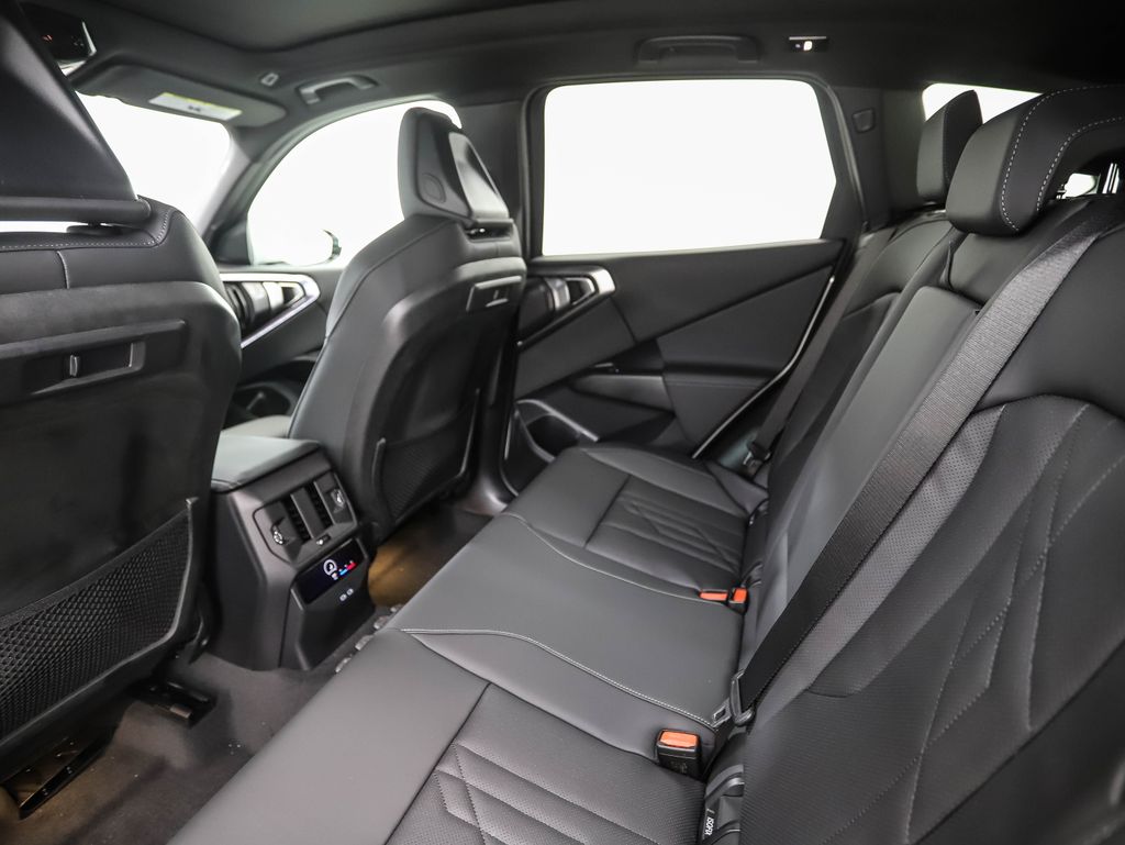 Thumbnail: 2026 BMW X3 - 22