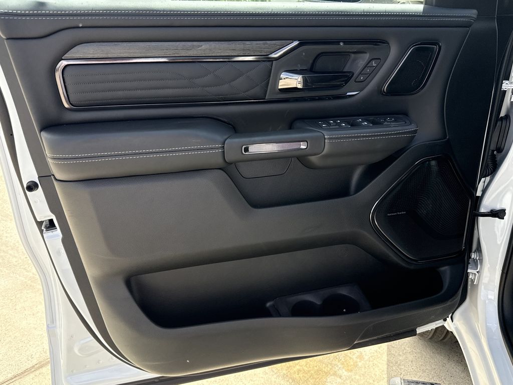 2026 Ram 1500 Limited - 9