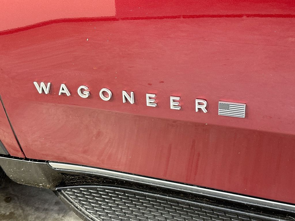 JeepWagoneer28