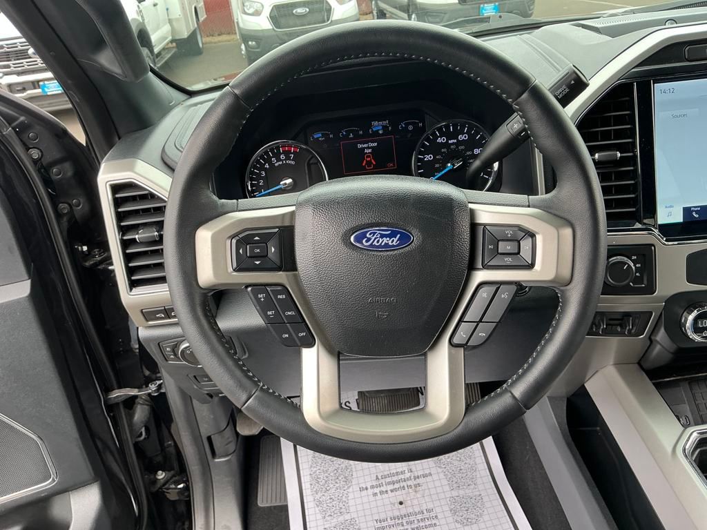 2022 Ford F-250SD Lariat photo