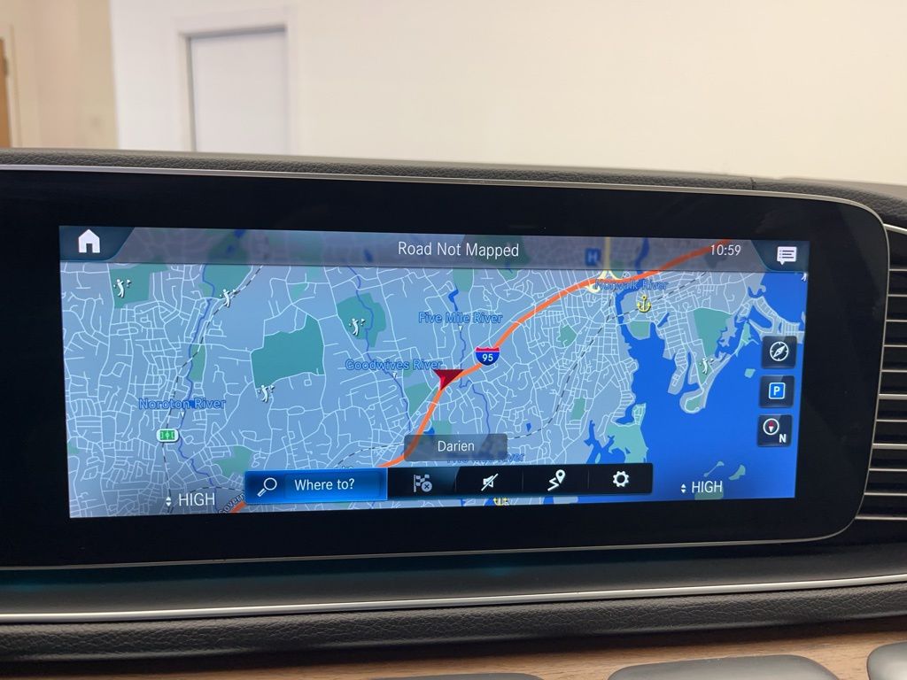 Thumbnail: 2023 Mercedes-Benz GLS - 18