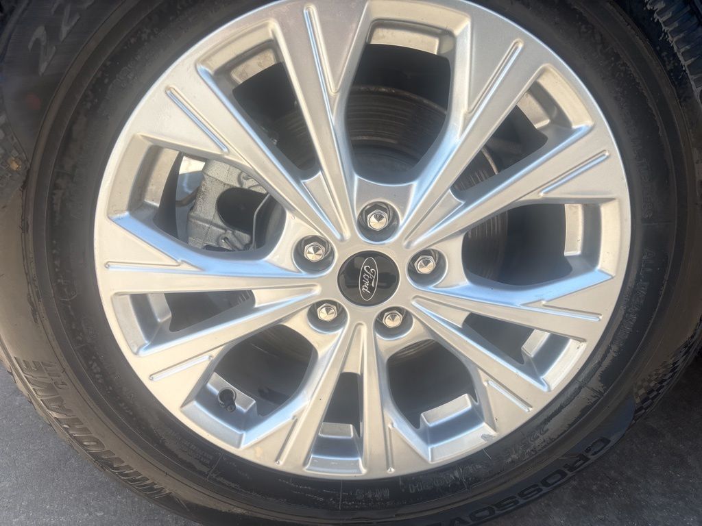 Used 2024 Gray Ford Active image 26