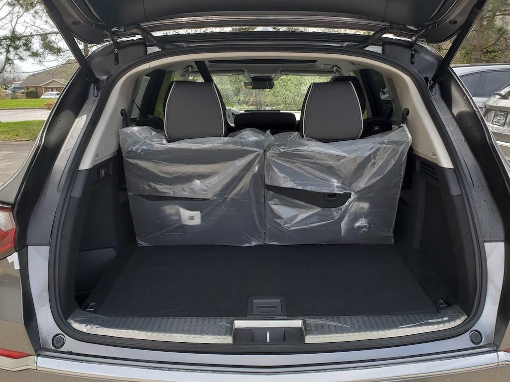 View vehicle photo 5