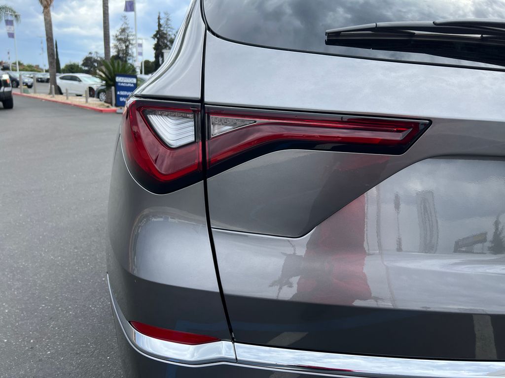 Thumbnail: 2026 Acura MDX - 11