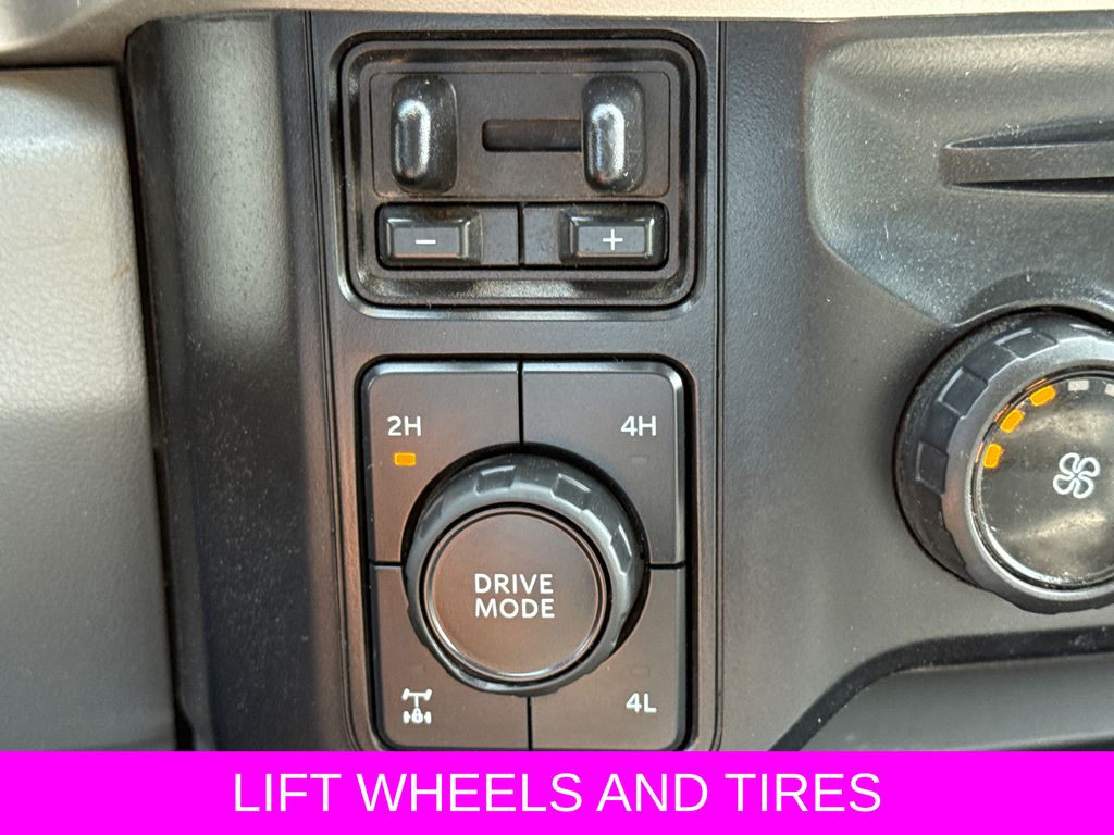 Used 2024 Ford F-250SD Truck