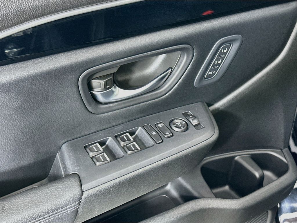 Thumbnail: 2024 Honda Pilot - 17