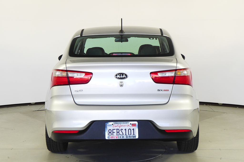 Thumbnail: 2016 Kia Rio - 8