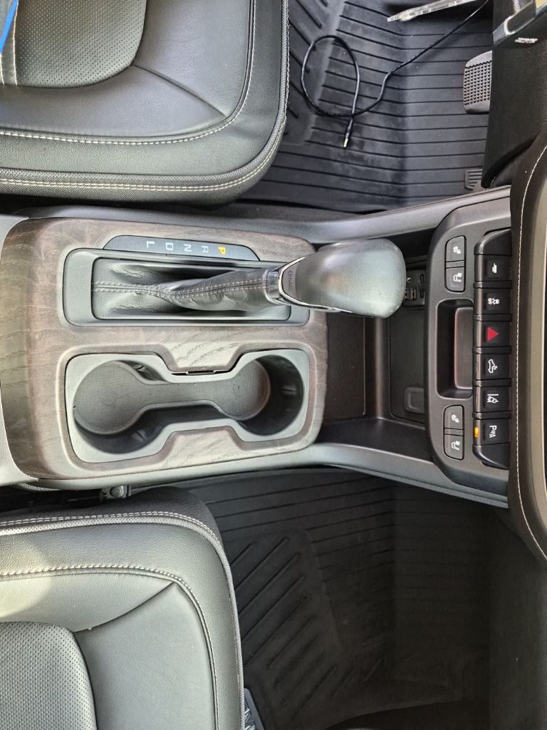 Used Car 2022 Gmc Canyon  Denali For Sale Under $35,000 In Austin, Texas