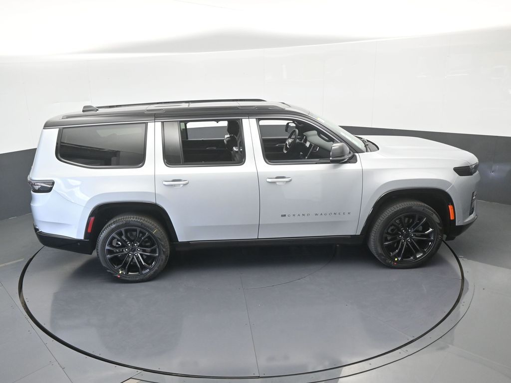 New 2026 Silver Zynith Jeep Summit Obsidian image 57
