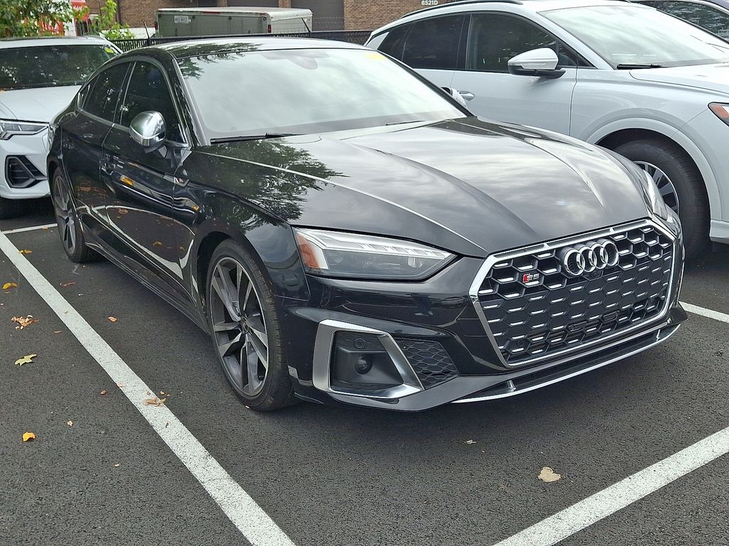 Thumbnail: 2022 Audi S5 - 3