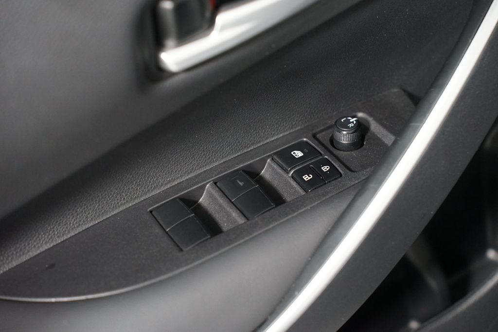 Thumbnail: 2024 Toyota Corolla - 30