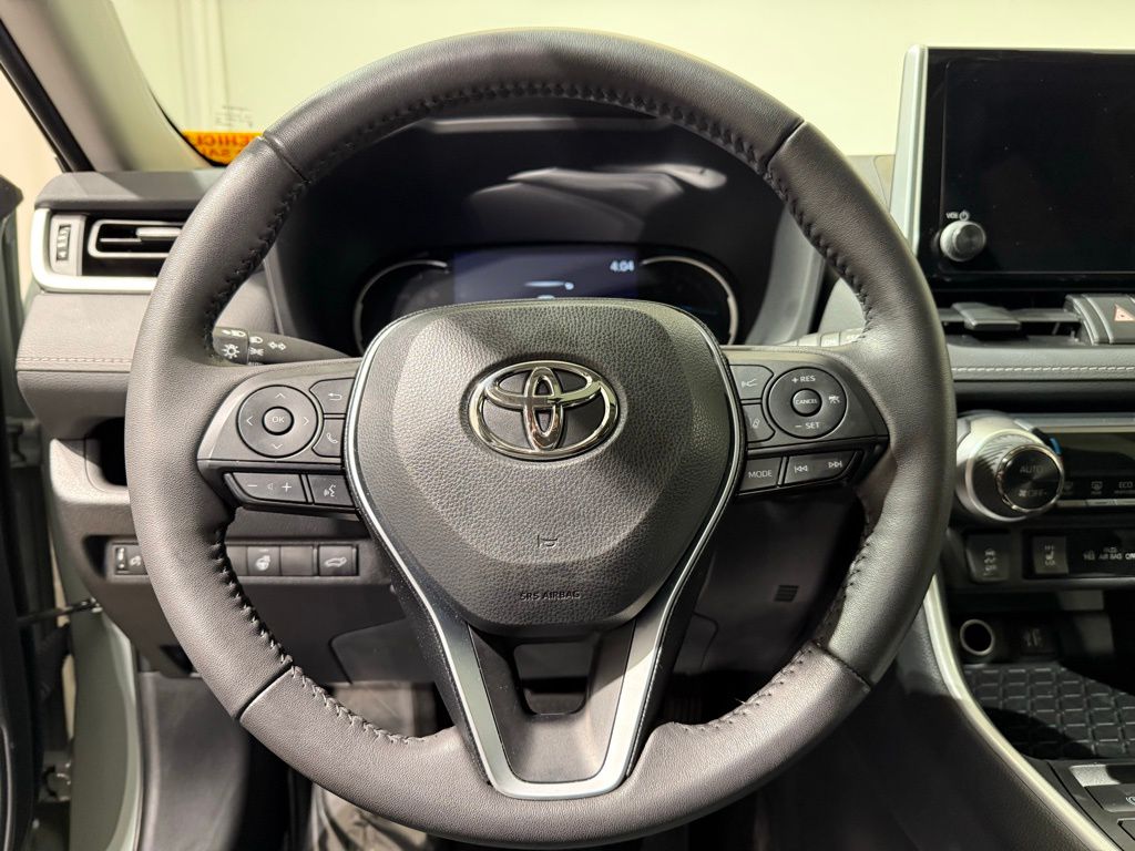 Thumbnail: 2023 Toyota RAV4 - 24