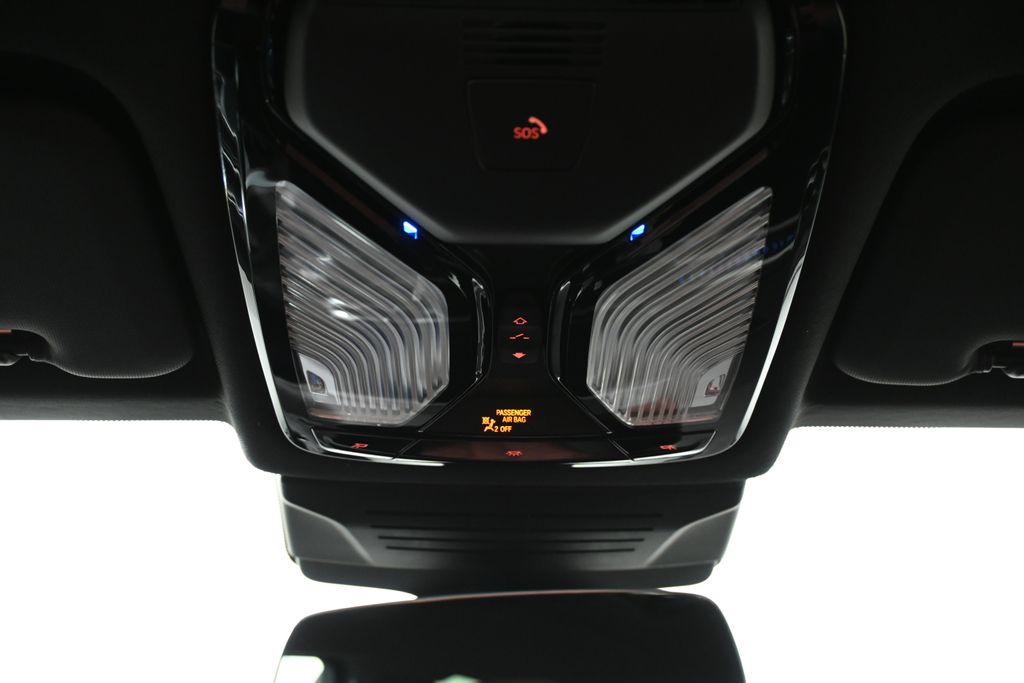 Thumbnail: 2026 BMW X6 - 21