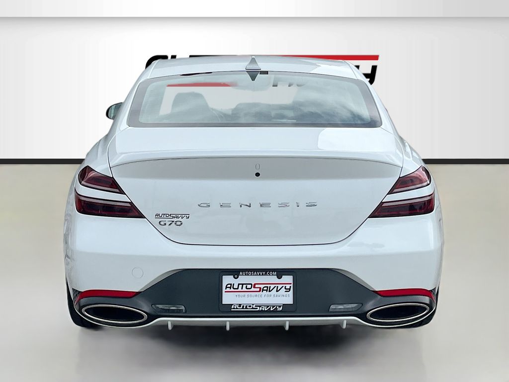Used 2025 White Genesis 2.5T image 6