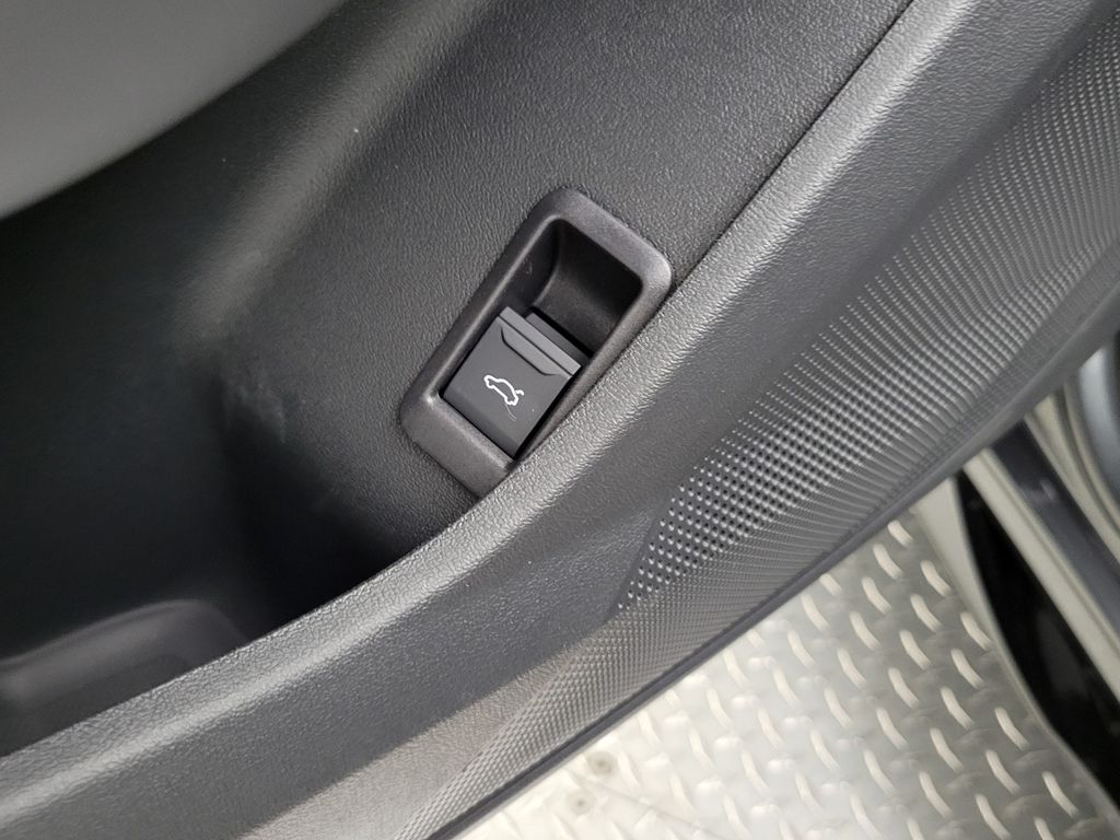 Thumbnail: 2026 Audi A5 - 32