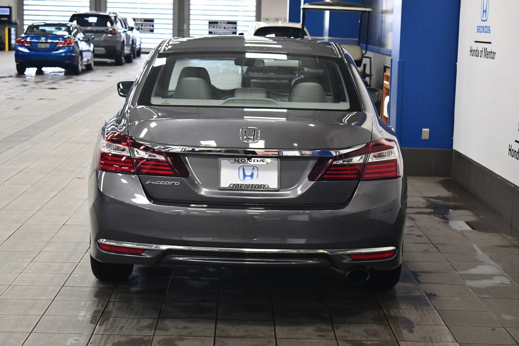 Thumbnail: 2016 Honda Accord - 4