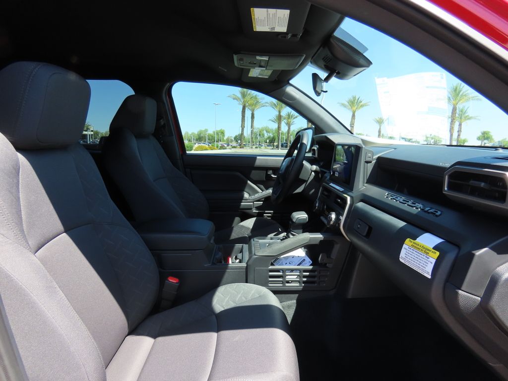 2025 Toyota Tacoma TRD Sport 19