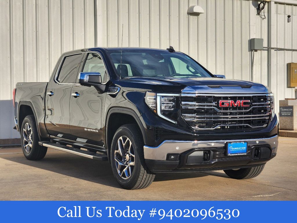 2025 GMC Sierra 1500 SLT 2