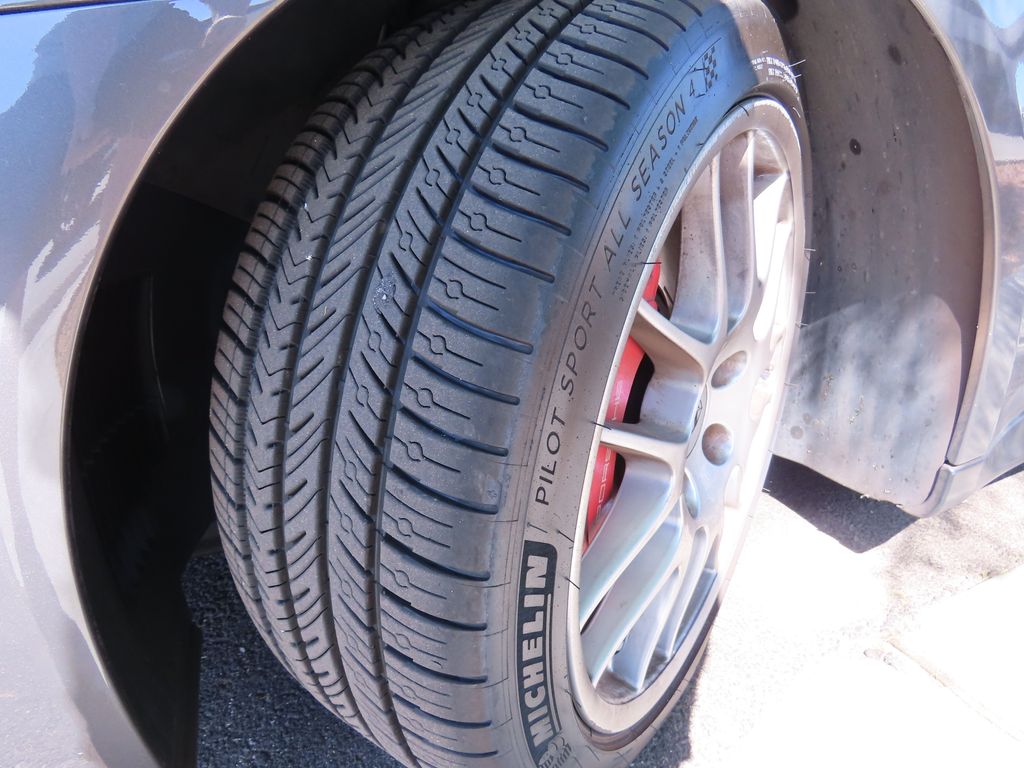 Thumbnail: 2013 Porsche Panamera - 14