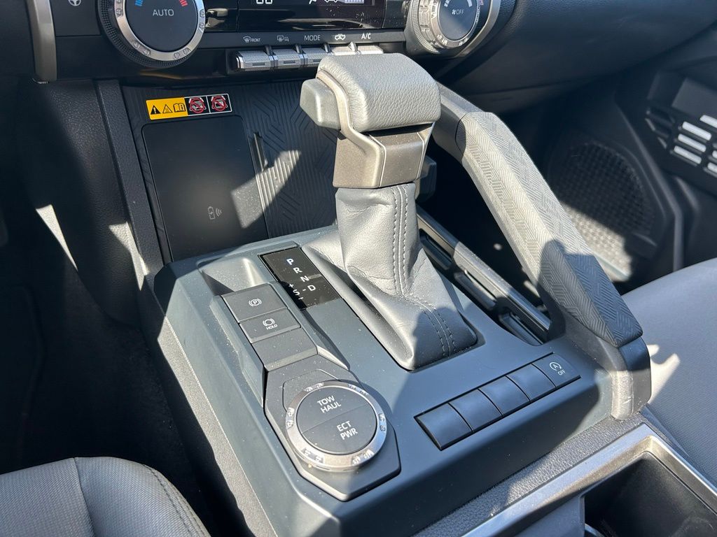2024 Toyota Tacoma SR5 27