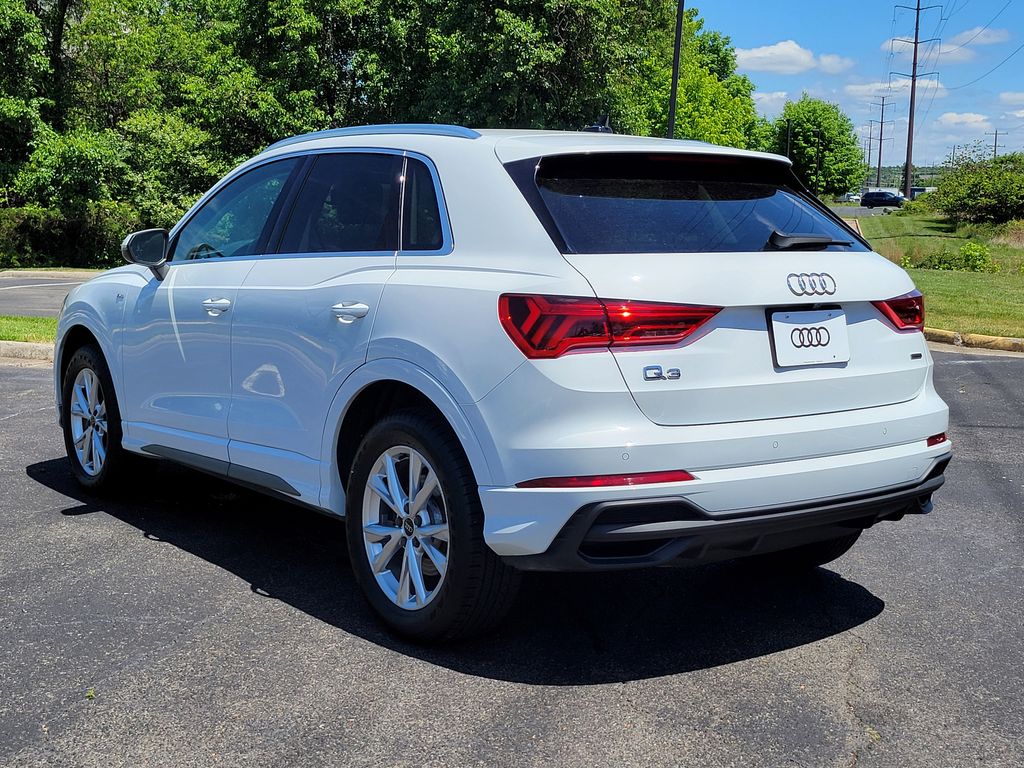 Thumbnail: 2024 Audi Q3 - 5