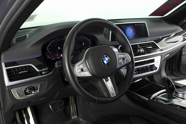 2022 BMW 7 Series 740i 27