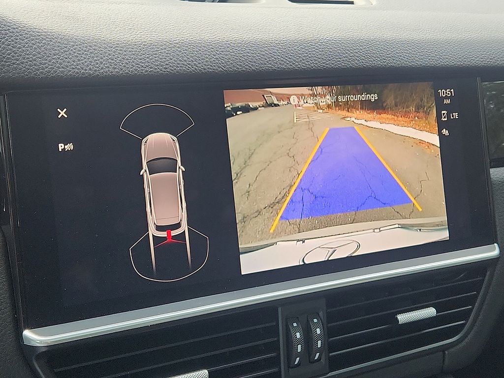 Thumbnail: 2023 Porsche Cayenne - 20