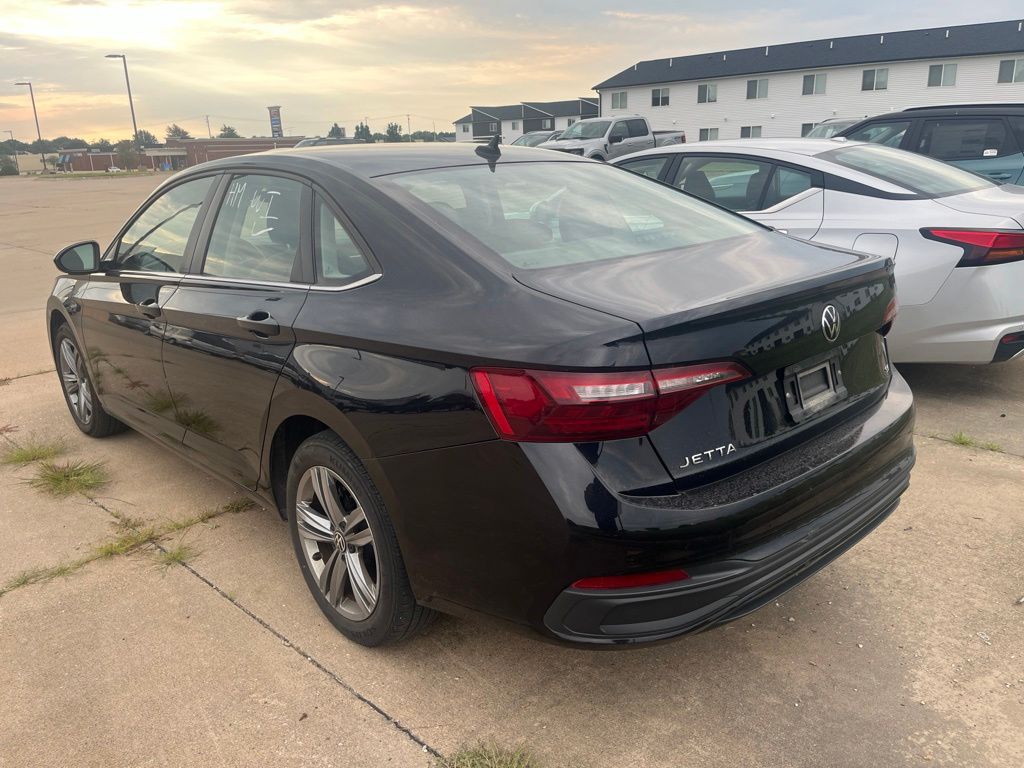 Used 2024 Volkswagen Jetta Sedan
