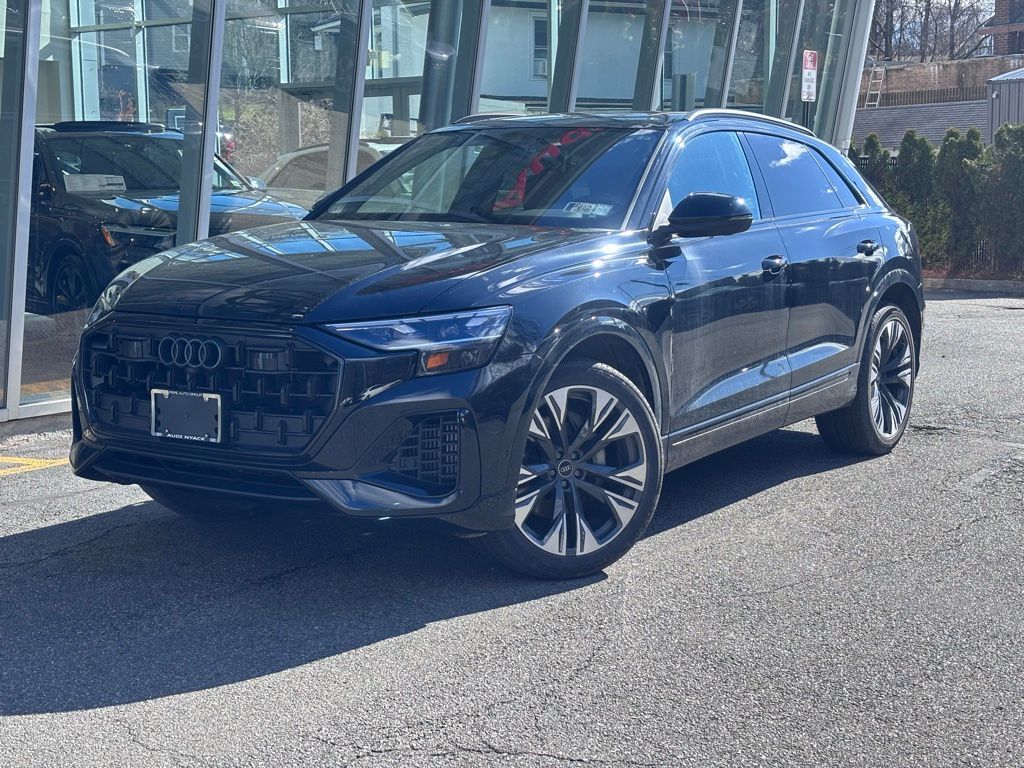 2024 Audi Q8 quattro Premium 55 TFSI