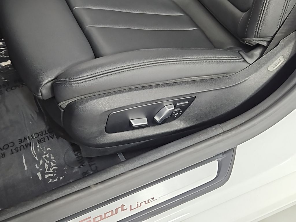 Thumbnail: 2020 BMW 5 Series - 24