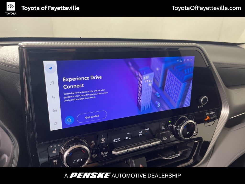 Thumbnail: 2026 Toyota Highlander - 32