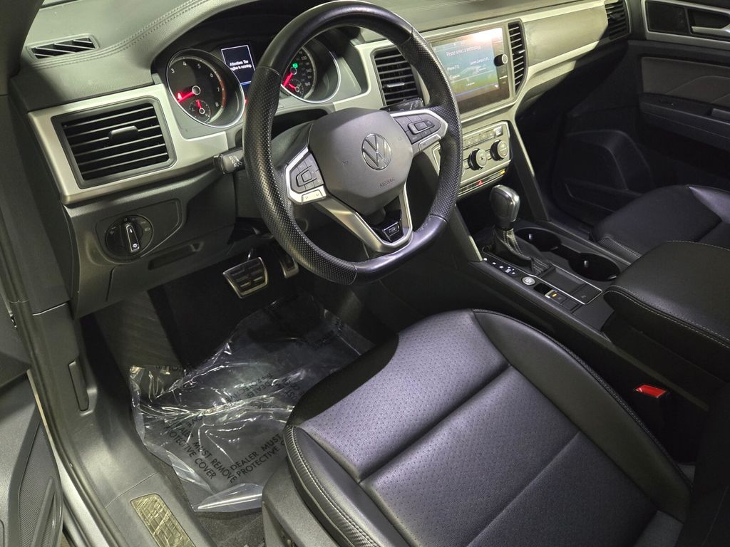 2021 Volkswagen Atlas - $24,685