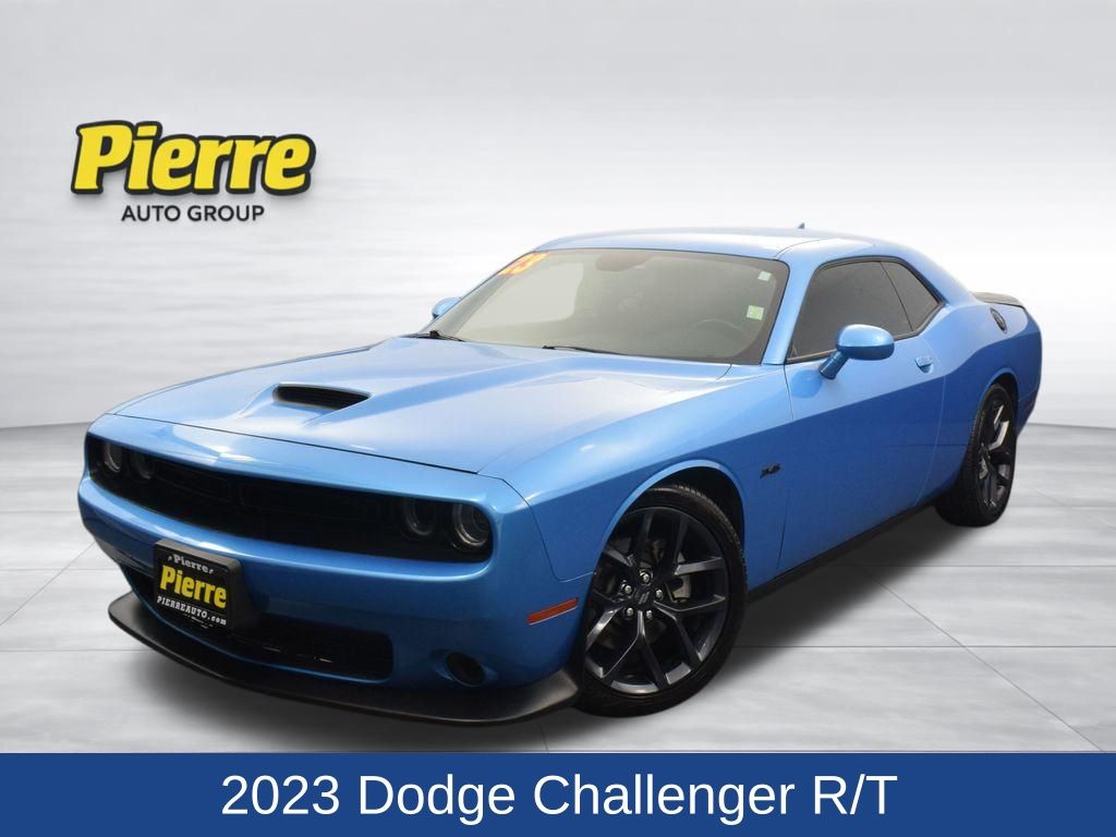 B5 Blue Pearlcoat 2023 Dodge Challenger R/T RWD Coupe Rear-Wheel Drive 8-Speed Automatic
