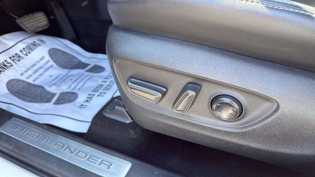 2022 Toyota Highlander Hybrid