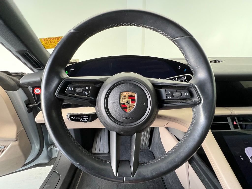 2021 Porsche Taycan  7