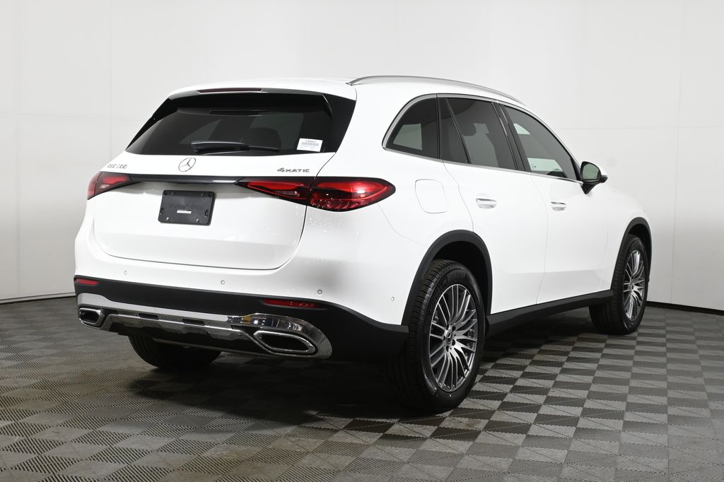 Thumbnail: 2026 Mercedes-Benz GLC - 7