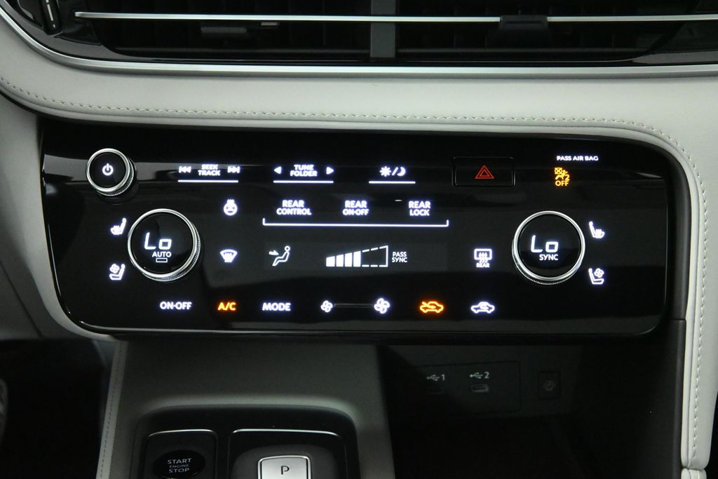 Thumbnail: 2026 INFINITI QX60 - 18