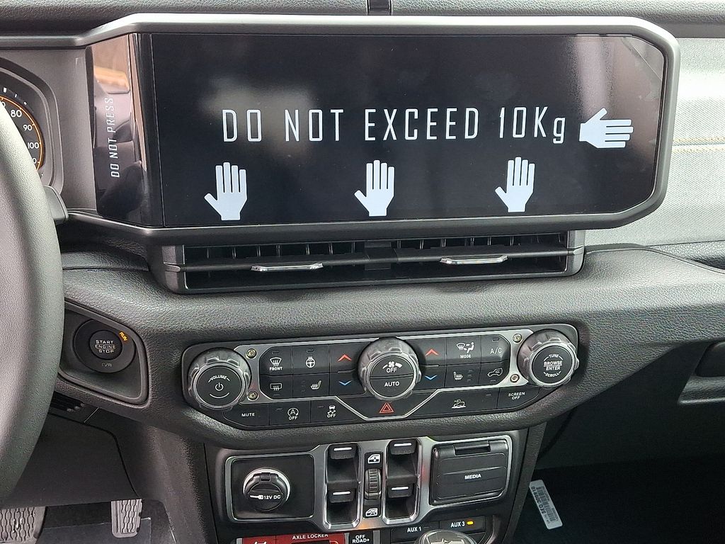 New 2026 Jeep Wrangler SUV