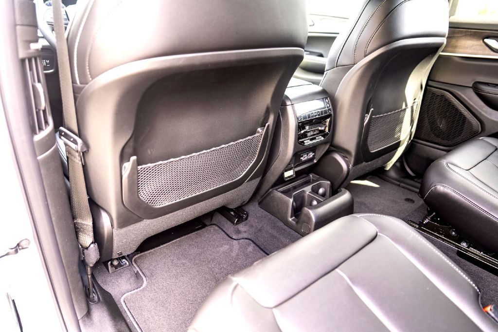 New Car 2025 Jeep Grand Cherokee L  Limited For Sale Under $50,000 In Taylor, Texas