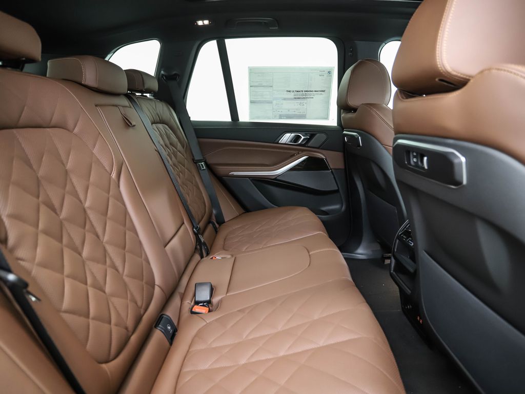 Thumbnail: 2026 BMW X5 - 27