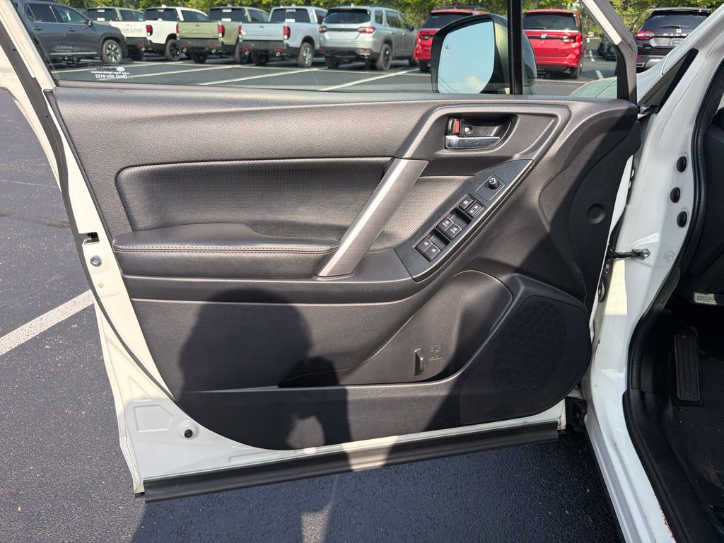 Thumbnail: 2018 Subaru Forester - 18