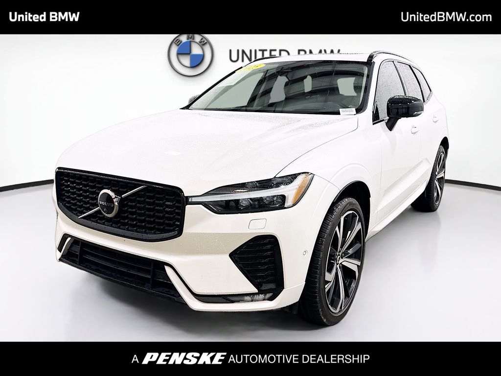 Thumbnail: 2025 Volvo XC60 - 1