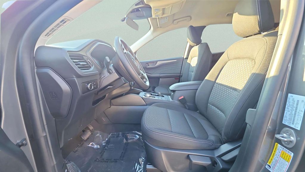 New 2026 Gray Ford Active image 24