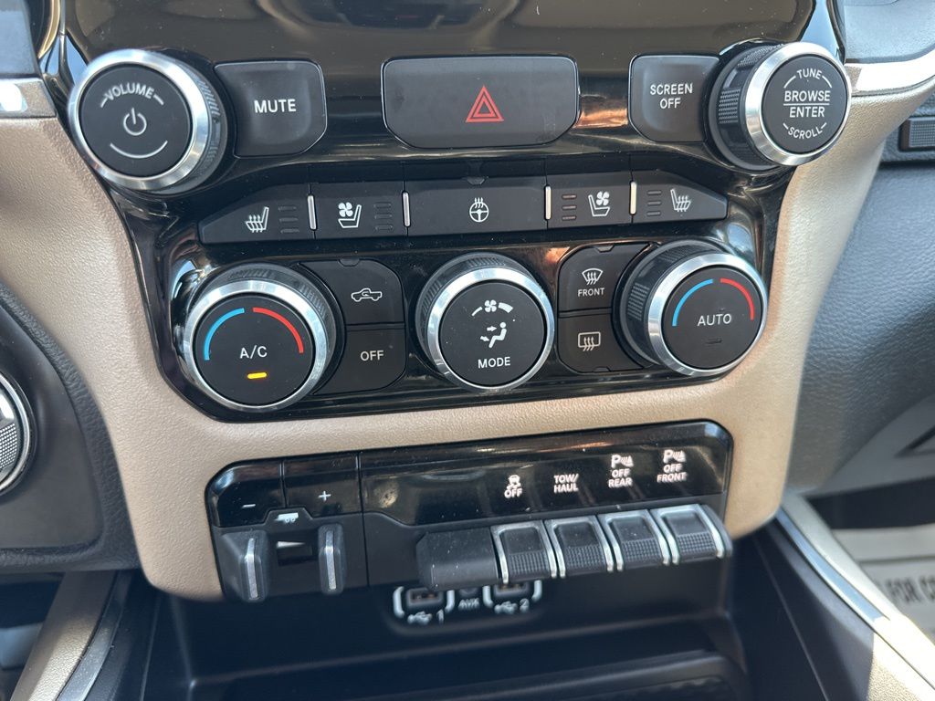 2021 Bright White Clearcoat Ram 1500 Laramie 4X4 Truck