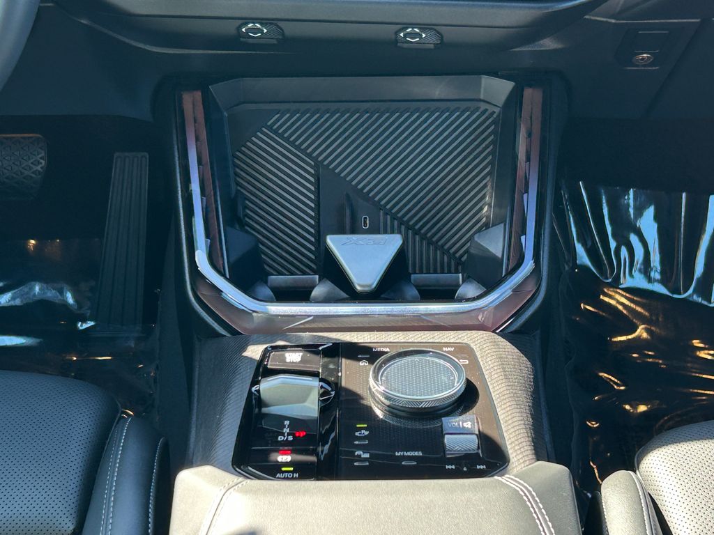 Thumbnail: 2026 BMW X3 - 26