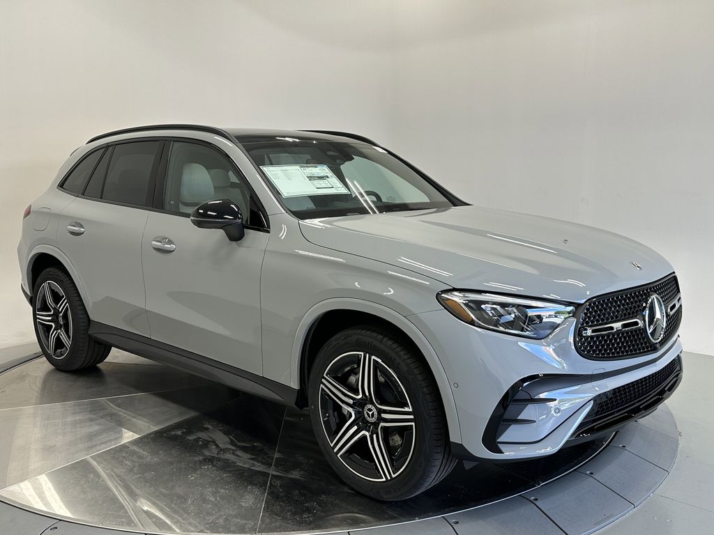 Gray (MANUFAKTUR Alpine Grey) 2026 Mercedes-Benz GLC 300 RWD SUV / Crossover Rear-Wheel Drive 9-Speed Automatic